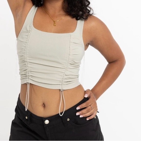 GRAY CROP TOP - Picture 4 of 4